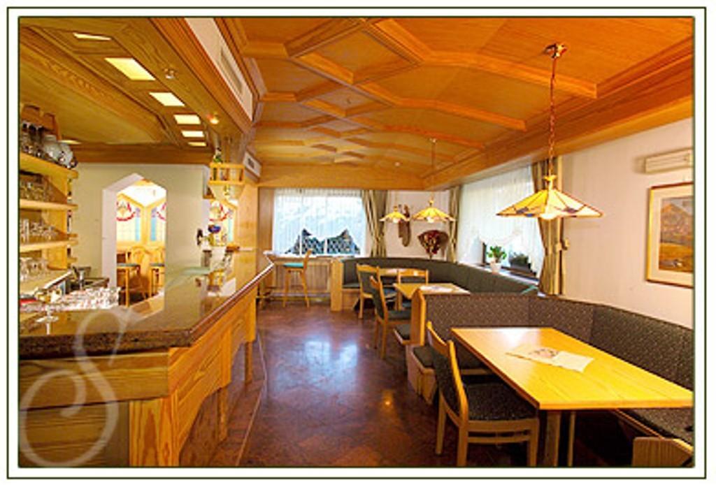 Hotel Sureghes Ortisei Ngoại thất bức ảnh